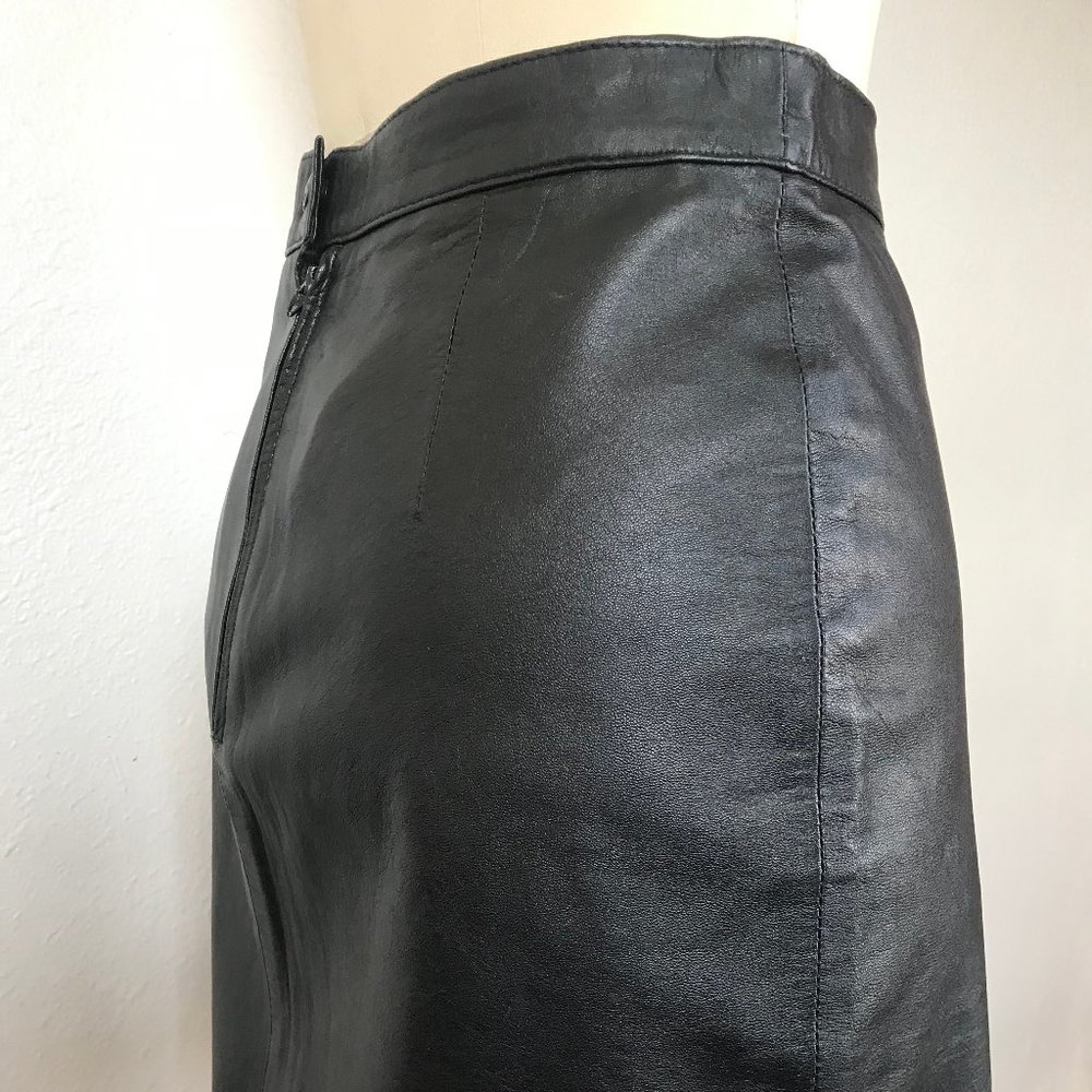 Vintage mini leather skirt Sz Sm.